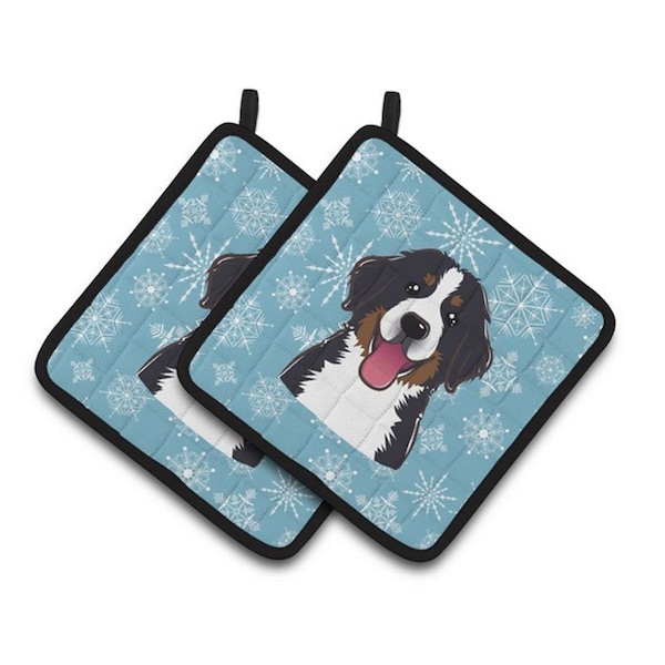 Carolines Treasures Snowflake Bernese Mountain Dog Pair of Pot Holders, 7.5 x 3 x 7.5 in. - BB1671PTHD