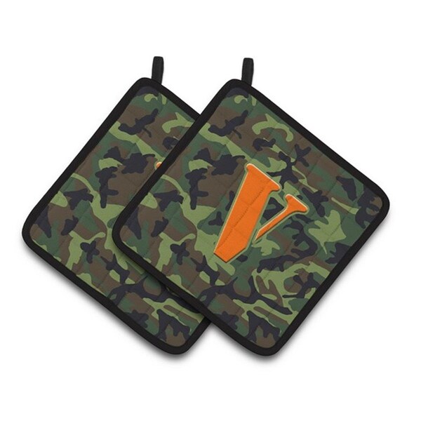 Carolines Treasures Letter V Monogram - Camo Green Pair of Pot Holders, 7.5 x 3 x 7.5 in. - CJ1030-VPTHD