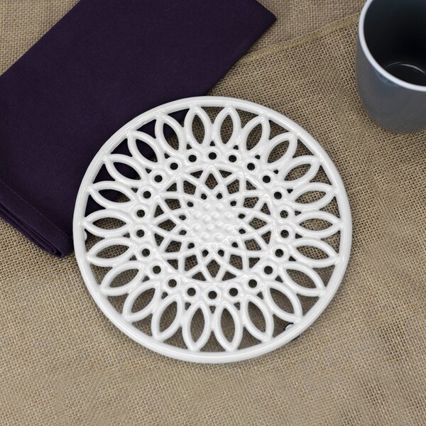 Home Basics Sunflower Heavy Weight Cast Iron Trivet, White - TR45812