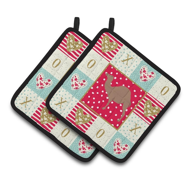 Carolines Treasures 7.5 x 7.5 in. F1 Hybrid Camel Love Pair of Pot Holders - CK5246PTHD