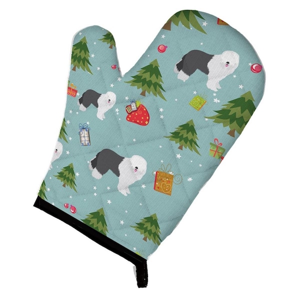 Carolines Treasures Christmas Old English Sheepdog Oven Mitt - BB4969OVMT