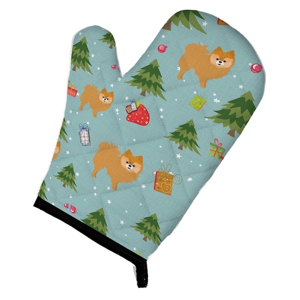 Carolines Treasures Christmas Red Pomeranian Oven Mitt - BB4972OVMT