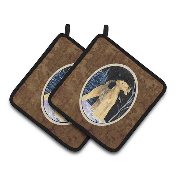 Carolines Treasures Starry Night Airedale Pair of Pot Holders, 7.5 x 3 x 7.5 in. - SS8361PTHD