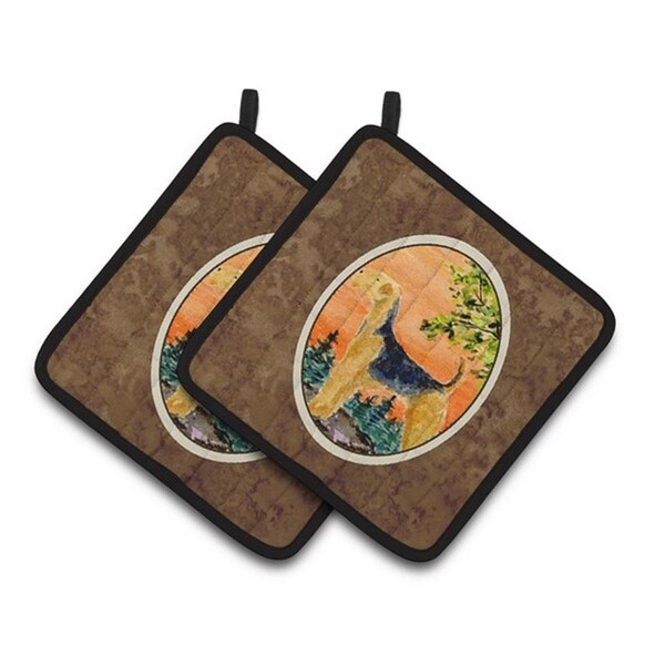 Carolines Treasures Airedale Pair of Pot Holders, 7.5 x 3 x 7.5 in. - SS8850PTHD