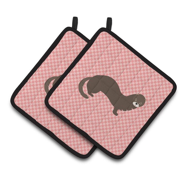Carolines Treasures Russian or European Mink Pink Check Pair of Pot Holders - BB7868PTHD