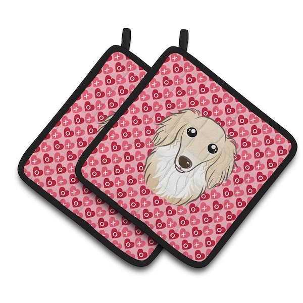 Carolines Treasures Longhair Creme Dachshund Hearts Pair of Pot Holders - BB5282PTHD