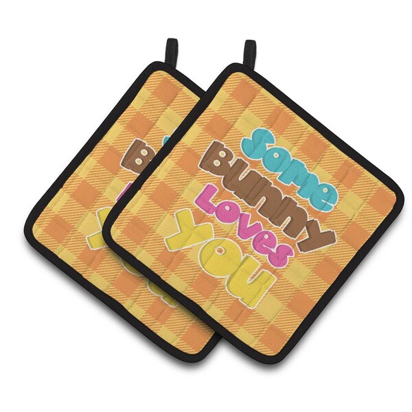 Carolines Treasures Easter Some Bunny Loves You Pair of Pot Holders - BB6902PTHD