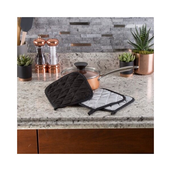 Hastings Home Pot Holder Set, 3 Piece Set Of Heat Resistant Quilted Cotton Pot Holders By Hastings Home (Black) - 120175QWI
