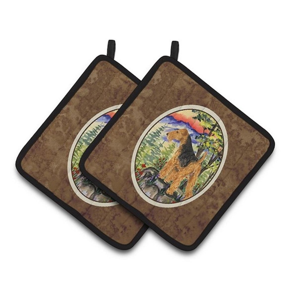 Carolines Treasures Lakeland Terrier Pair of Pot Holders, 7.5 x 3 x 7.5 in. - SS8228PTHD