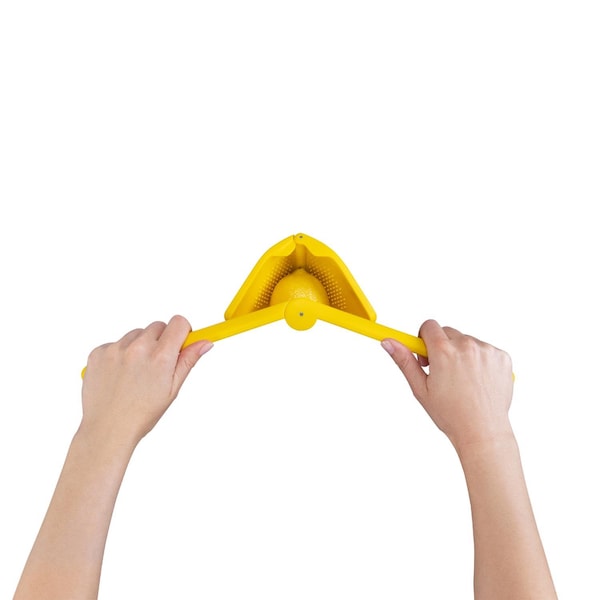 Dreamfarm Dreamfarm Yellow Polypropylene/Stainless Steel Fluicer - DFFU3451