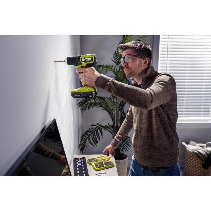 Batería de iones de litio RYOBI ONE+ de 18V y 1.5 Ah - PBP002