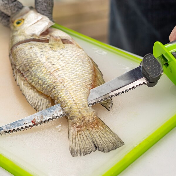 Smiths Consumer Products 2023 Smith'S Mr. Crappie 7In Slab-O-Matic Electric Fillet Knife - SMI-51207