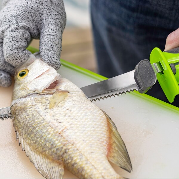 Smiths Consumer Products 2023 Smith'S Mr. Crappie 7In Slab-O-Matic Electric Fillet Knife - SMI-51207