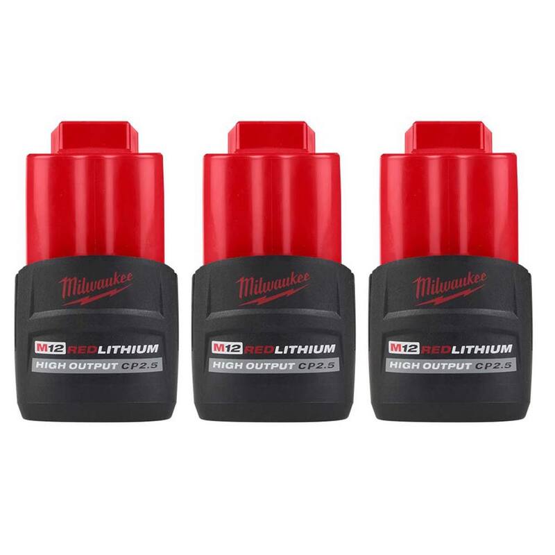 Milwaukee M12 Batería de alto rendimiento de iones de litio de 12 voltios y 2.5 Ah (paquete de 3) - 48-11-2425-48-11-2425-48-11-2425