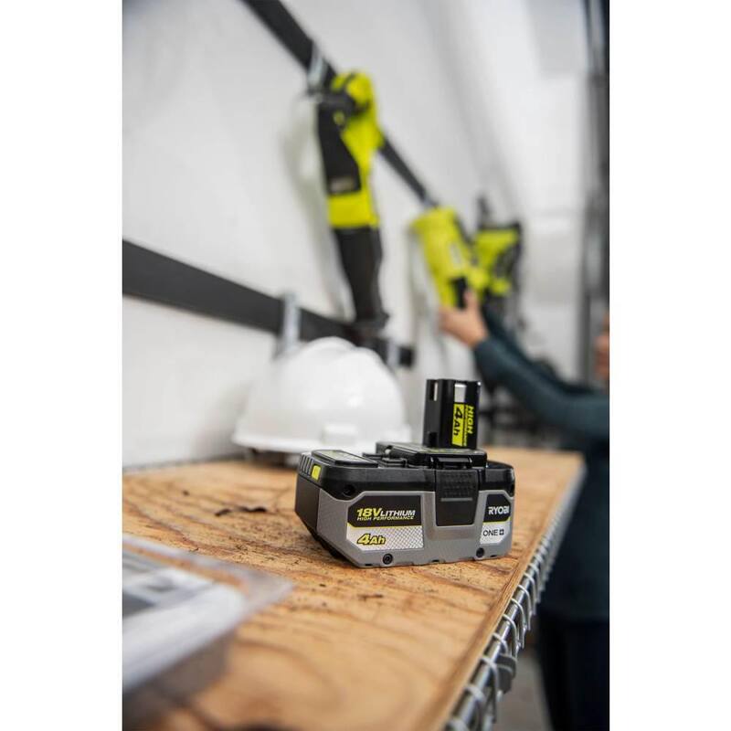 RYOBI ONE+ 18V 12.0 Ah Kit de ALTO RENDIMIENTO con Cargador Rápido ONE+ 8A y Batería de ALTO RENDIMIENTO 4.0 Ah - PSK0112-PBP004