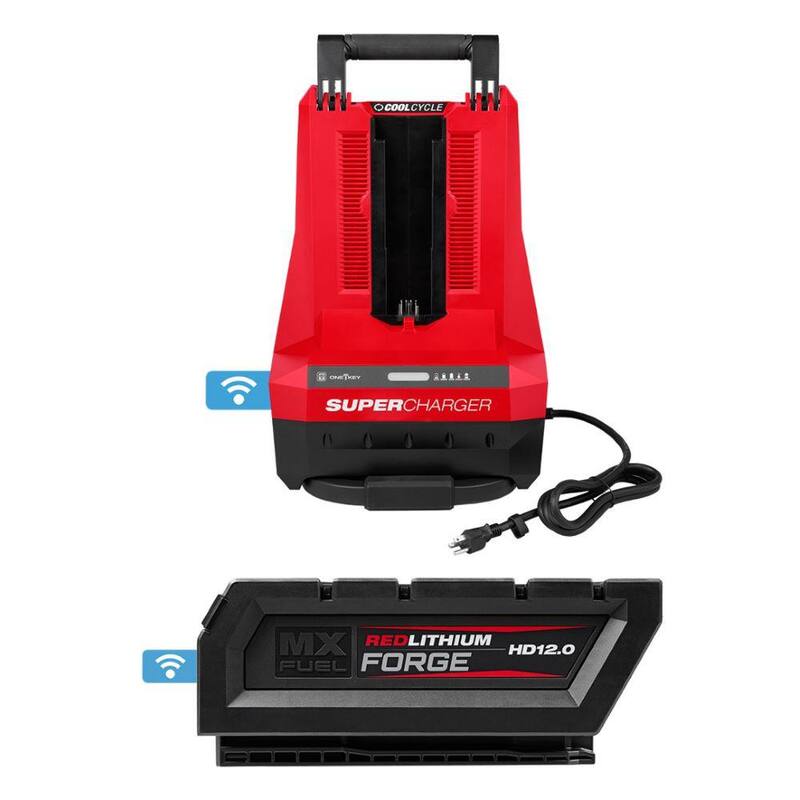 Batería Milwaukee MX FUEL REDLITHIUM FORGE HD 12.0 con Cargador Súper MX FUEL - MXFHD812-MXFSC