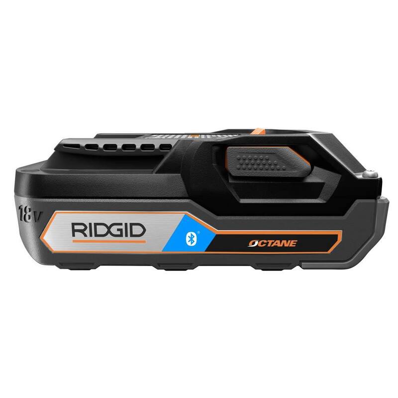 Baterías RIDGID 18V OCTANE Bluetooth 3.0 Ah (Paquete de 2) y Kit de Cargador con Bolsa de Herramientas - AC806