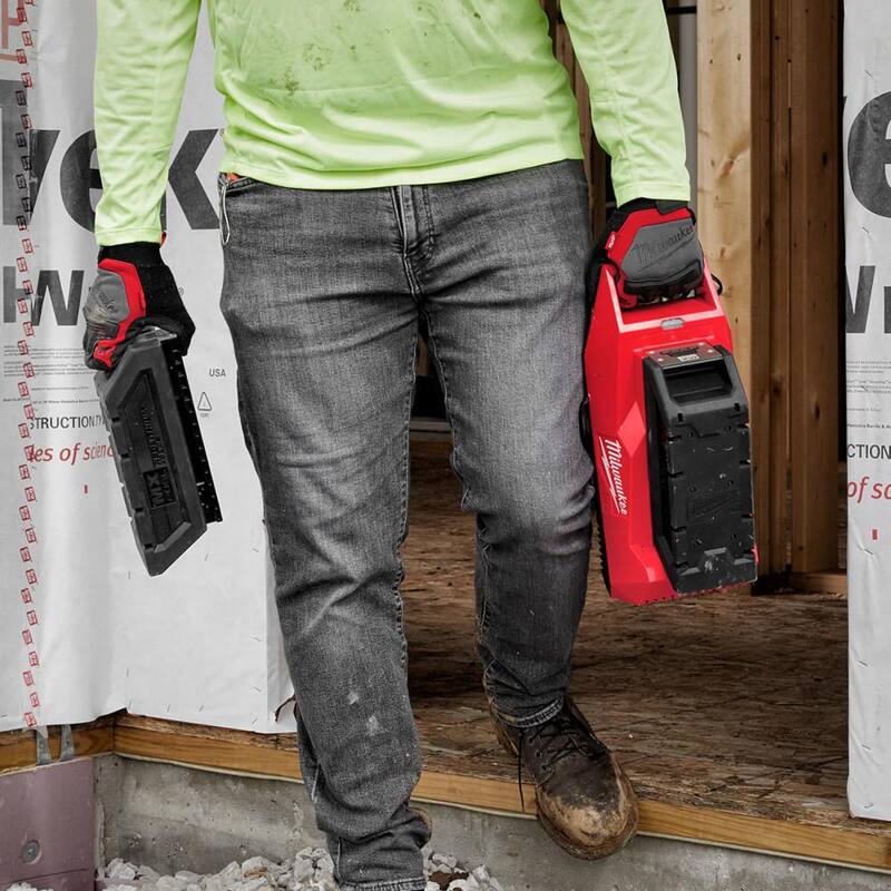 Cargador de iones de litio Milwaukee MX FUEL - MXFC