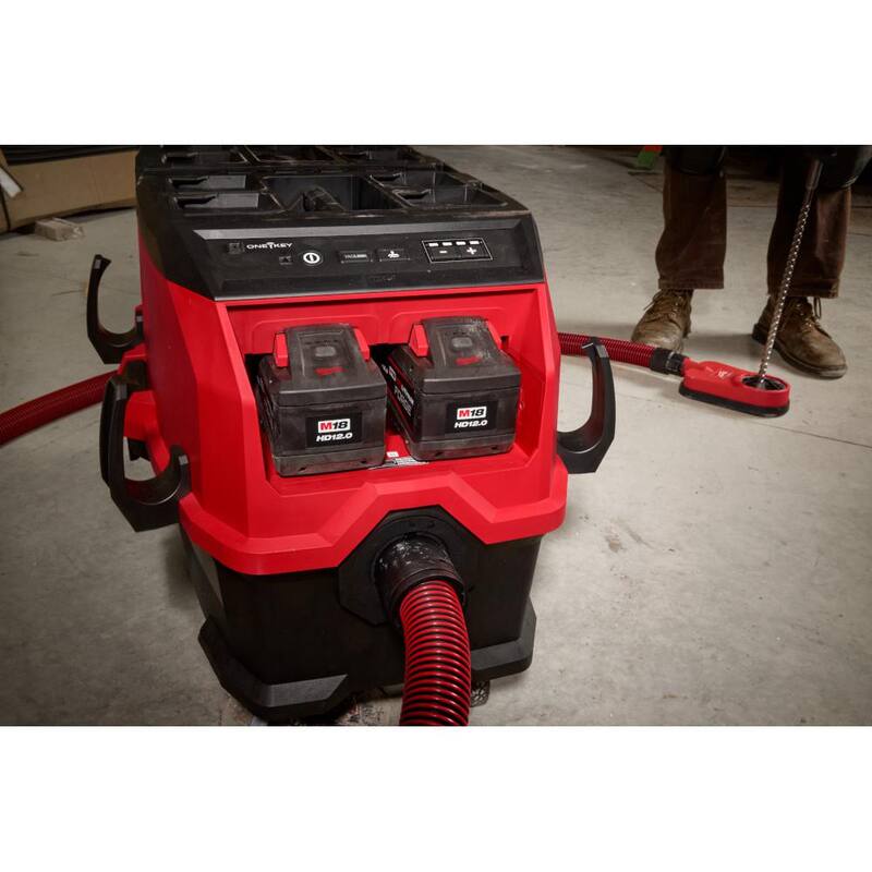 Kit de Inicio Milwaukee M18 18-Volt Lithium-Ion REDLITHIUM FORGE con Batería de 12.0Ah y Cargador Rápido - 48-59-1300