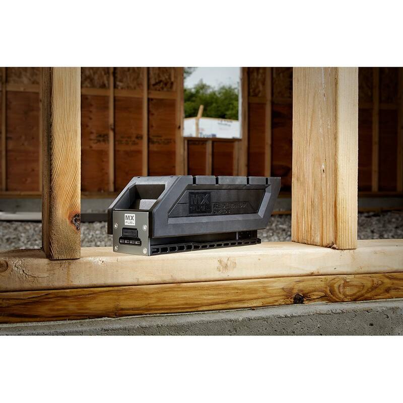 Paquete de baterías de iones de litio REDLITHIUM CP203 de Milwaukee MX FUEL (paquete de 2) - MXFCP203-MXFCP203