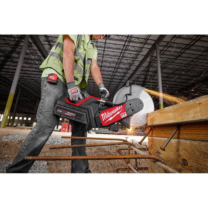 Milwaukee MX FUEL REDLITHIUM FORGE XC 8.0 Paquete de baterías (Paquete de 3) - MXFXC608-MXFXC608-MXFXC608