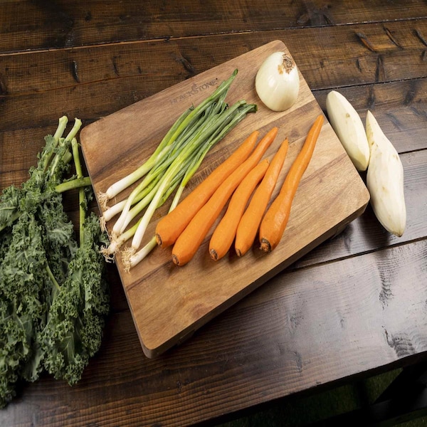 Blackstone Blackstone Griddle Top 17 in. L X 12 in. W X 1 in. Wood Cutting Board - 5595