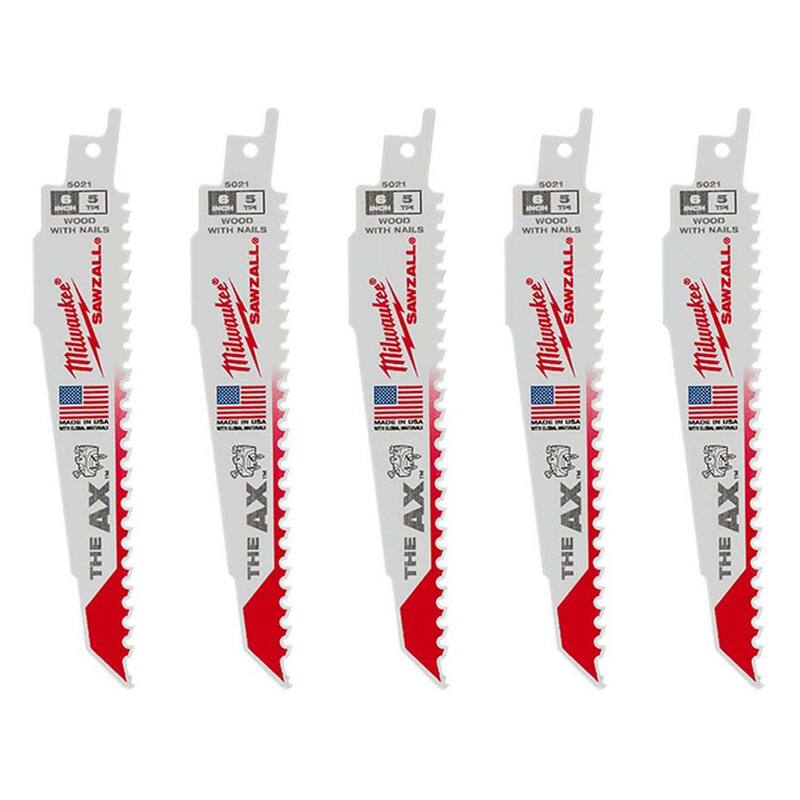 Hoja de sierra reciproca Milwaukee de 6 pulgadas 5 TPI AX para cortar madera con clavos incrustados (paquete de 5) - 48-00-5021S