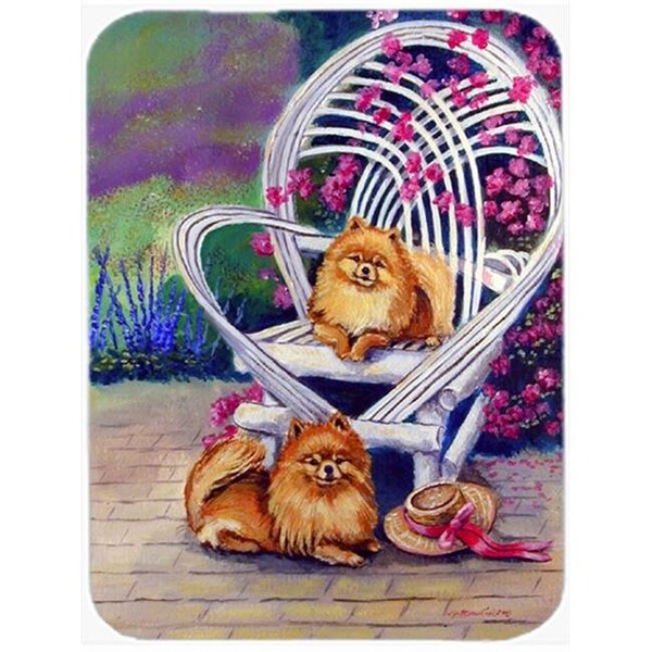Carolines Treasures Carolines Treasures 7176LCB 15 x 12 in. Red Pomeranians on the patio Glass Cutting Board - Large - 7176LCB