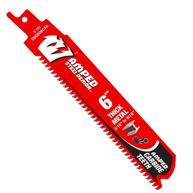DIABLO 6 in. 8 TPI Steel Demon AMPED Carbide Reciprocating Saw Blade for Thick Metal Cutting - DS0608CFA

Hoja de sierra recíproca DIABLO Steel Demon AMPED de carburo de 6 pulgadas y 8 dientes por pulgada para corte de metal grueso - DS0608CFA