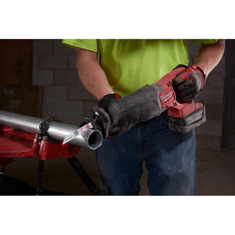 Milwaukee 9 in. 18 TPI Cuchillas para sierra de sable para cortar metal mediano (paquete de 100) - 48-01-6188-100X