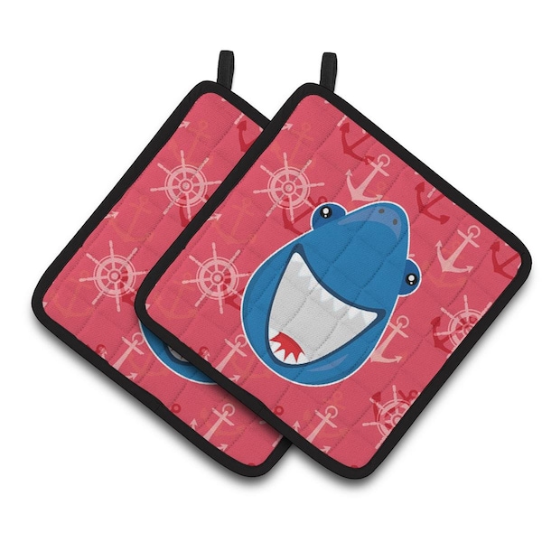 Carolines Treasures Shark Wide Open Pair of Pot Holders - BB6945PTHD