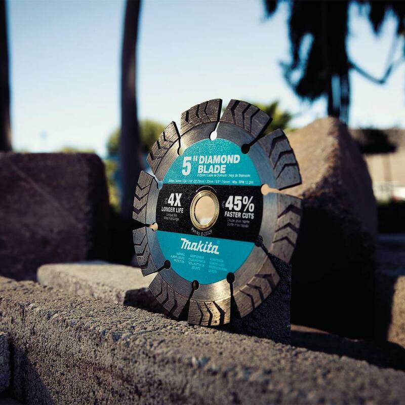 Makita 5 in. Disco de Diamante de Borde Turbo Segmentado para Propósito General - E-23329