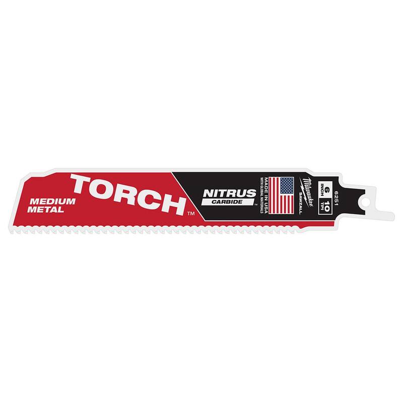Milwaukee 6 pulgadas 10 TPI TORCH Nitrus Carbide Teeth Hoja de sierra reciprocante para cortar metal de tamaño mediano - 48-00-6251