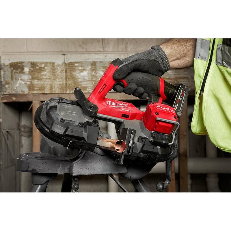 Hoja de sierra de cinta para cortar material metálico grueso extremo y compacto de Milwaukee 30-9/16 pulgadas 8/10 TPI (paquete de 6) para sierra de cinta M12 FUEL - 48-39-0630-48-39-0630.