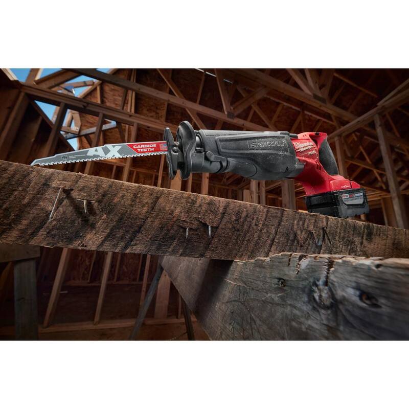 Milwaukee 9 pulgadas AX, TORCH & WRECKER Hojas de sierra de vaivén con dientes de carburo de tungsteno (Juego de 3 piezas) - 48-00-5226-48-00-5202-48-00-5272.