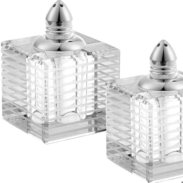 Homeroots Hand Made Crystal Silver Salt & Pepper Shakers, Pair - 375770