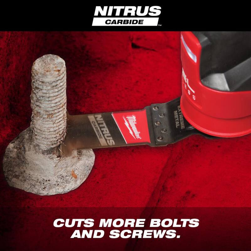 Milwaukee 1-3/8 in. Cuchilla para herramienta múltiple oscilante de corte extremo de metal Nitrus Carbide Universal Fit (paquete de 1) - 49-25-1561