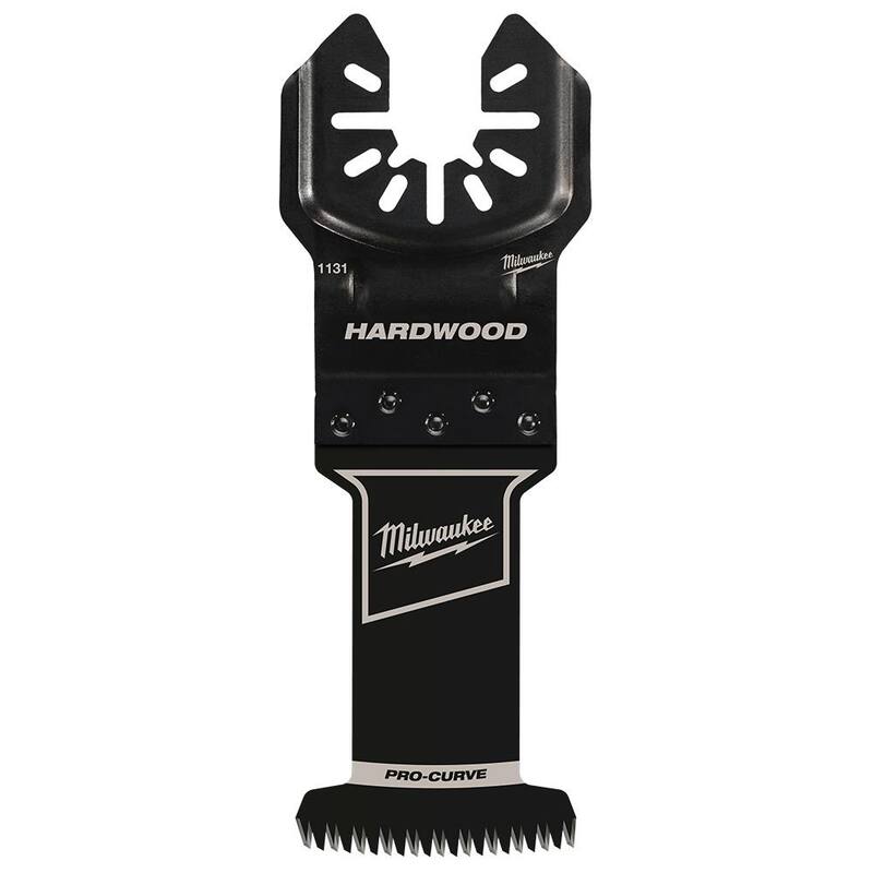 Milwaukee 1-3/8 pulg. Hoja oscilante de acero al carbono de ajuste universal con dientes japoneses para corte en madera dura (paquete de 1) - 49-25-1131