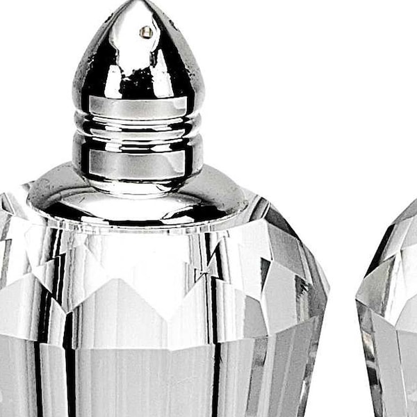 Homeroots Handcrafted Optical Crystal & Silver Salt & Pepper Shakers, Pair - 376102