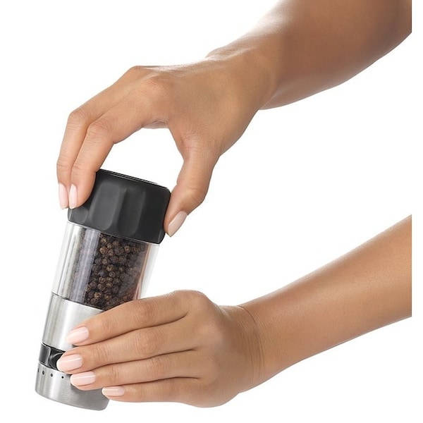 Oxo International SALT&PEPPER ST MESS-FREE ACCNT - 1141000