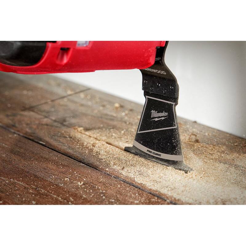 Milwaukee Hoja Oscilante Multiherramienta de Corte en Madera Dura de Acero al Carbono de Ajuste Universal con Dientes Japoneses de 2-1/2 pulgadas (paquete de 1) - 49-25-1151