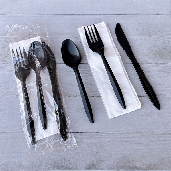 Boardwalk Four-Piece Cutlery Kit, Fork/Knife/Teaspoon/Napkin, Mediumweight, Black, 250PK - BWK4KITBLPP