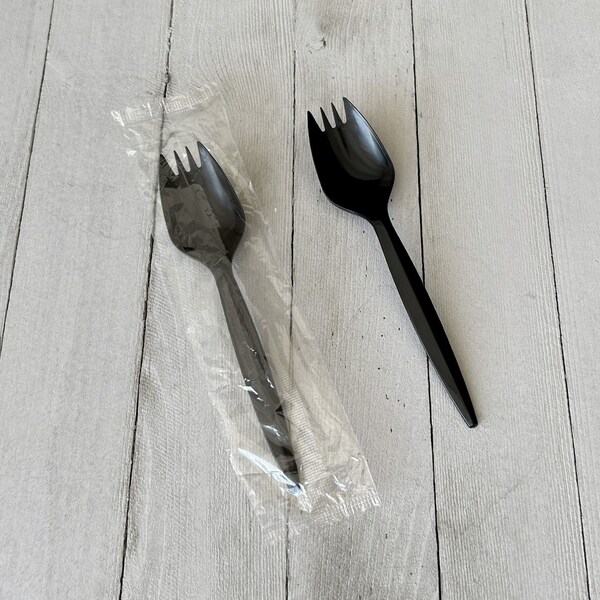 Boardwalk Mediumweight Wrapped Polypropylene Cutlery, Spork, Black, 1000PK - BWKSPORKBLPPIW