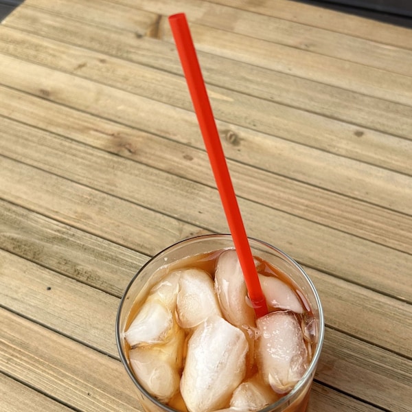 Boardwalk Jumbo Straws, 7.75 in., Polypropylene, Red, 2500PK - BWKJSTUW775RED