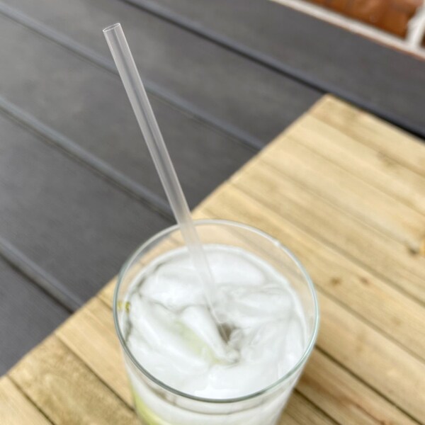 Boardwalk Jumbo Straws, 7.75 in., Polypropylene, Clear, 2500PK - BWKJSTUW775
