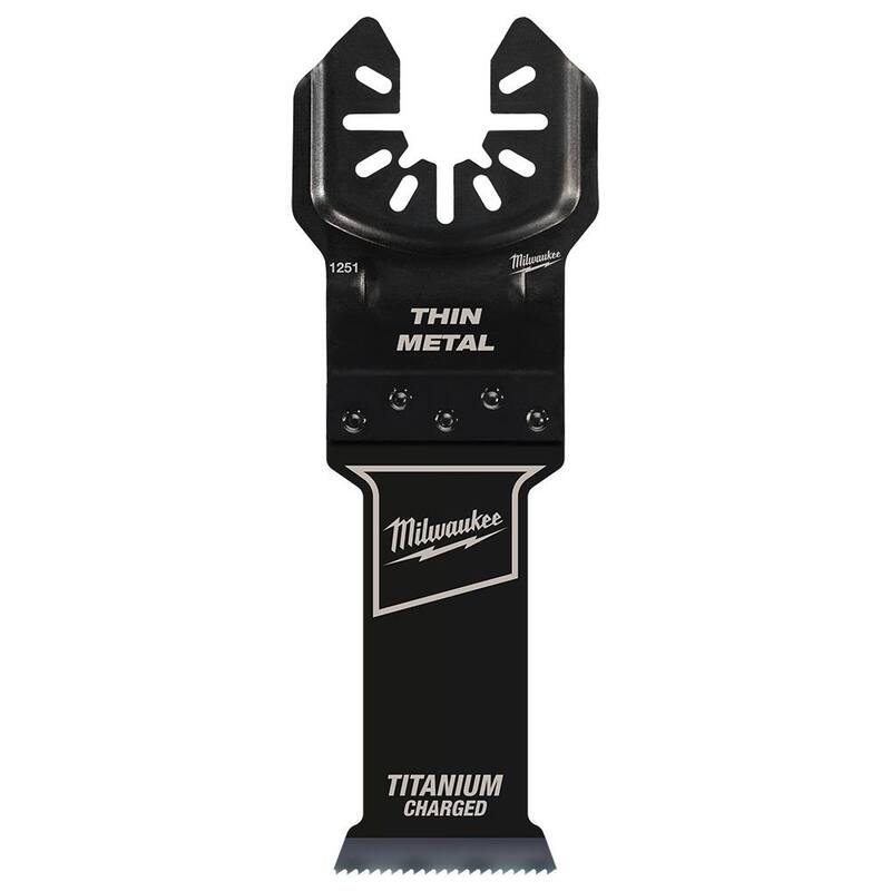 Hoja oscilante para multi-herramienta de corte de madera y metal de ajuste universal de titanio bimetálica Milwaukee 1-1/8 pulgadas (1 paquete) - 49-25-1251