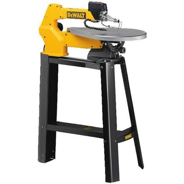 Soporte para sierra de calar DEWALT con construcción totalmente metálica y patas ajustables - DW7880