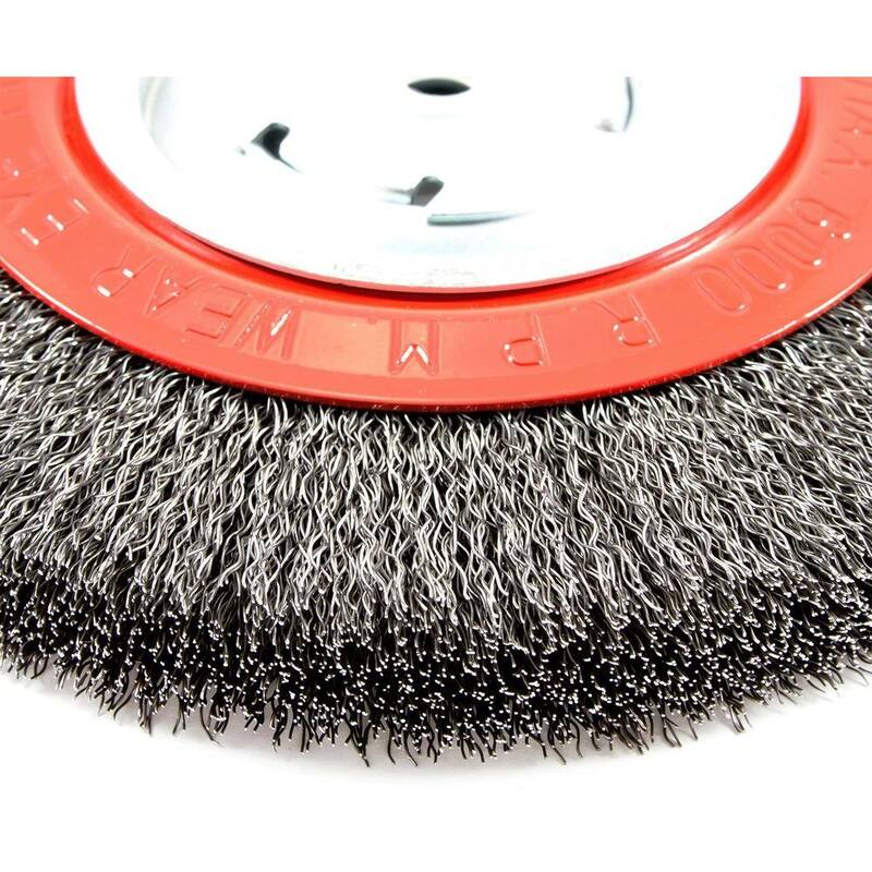 Brocha de alambre crimpado grueso de 8 pulgadas x 1/2 pulgadas y 5/8 pulgadas de ancho de cara amplia con arbor - 72762.