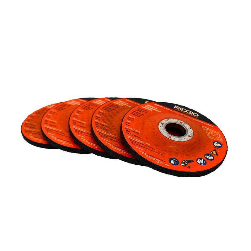 RIDGID 4-1/2 pulg. x 1/4 pulg. x 7/8 pulg. Metal Grinding Wheel Job Pack Tipo 27 Depressed Center Aluminum Oxide Cutting Wheel (5 Discos) - RCW451478