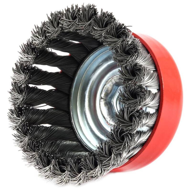 Cepillo de copa de alambre trenzado Forney de 4 pulg. x 5/8 pulg. - Con husillo roscado de 11 - 72753